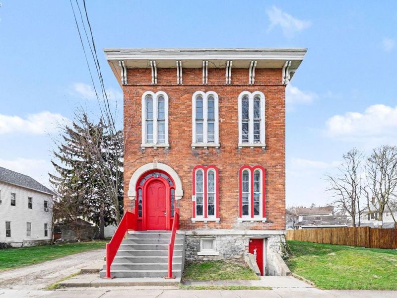 519 Huron Ave, Sandusky, OH 44870 Photo 1