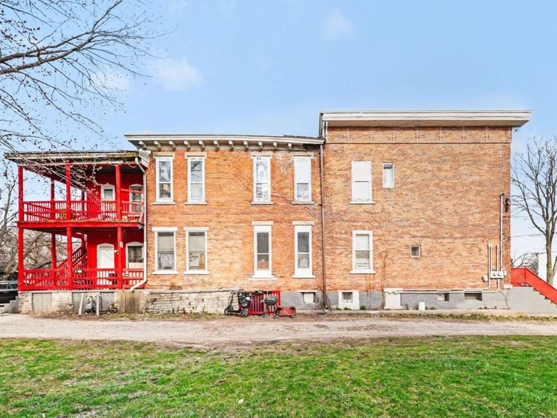 519 Huron Ave, Sandusky, OH 44870 Photo 3