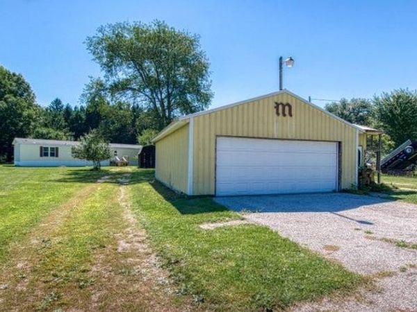 171 W Sidney Road, Sidney, MI 48885