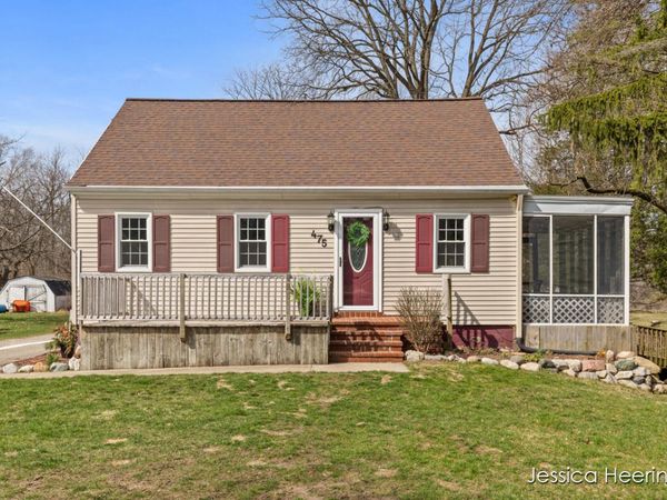 475 Northland Court NE, Rockford, MI 49341