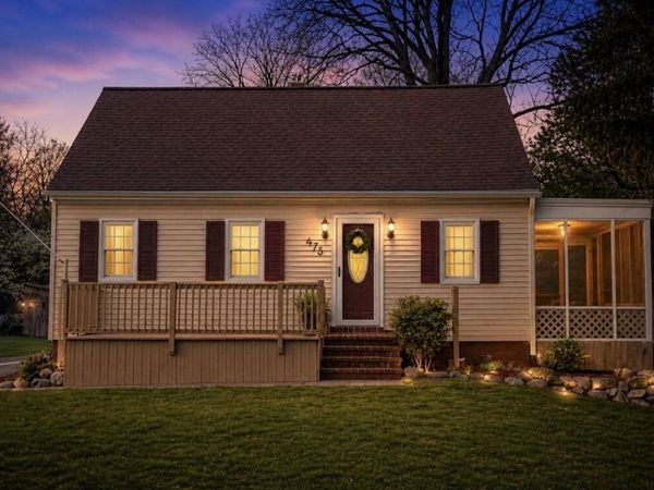 475 Northland Court NE, Rockford, MI 49341