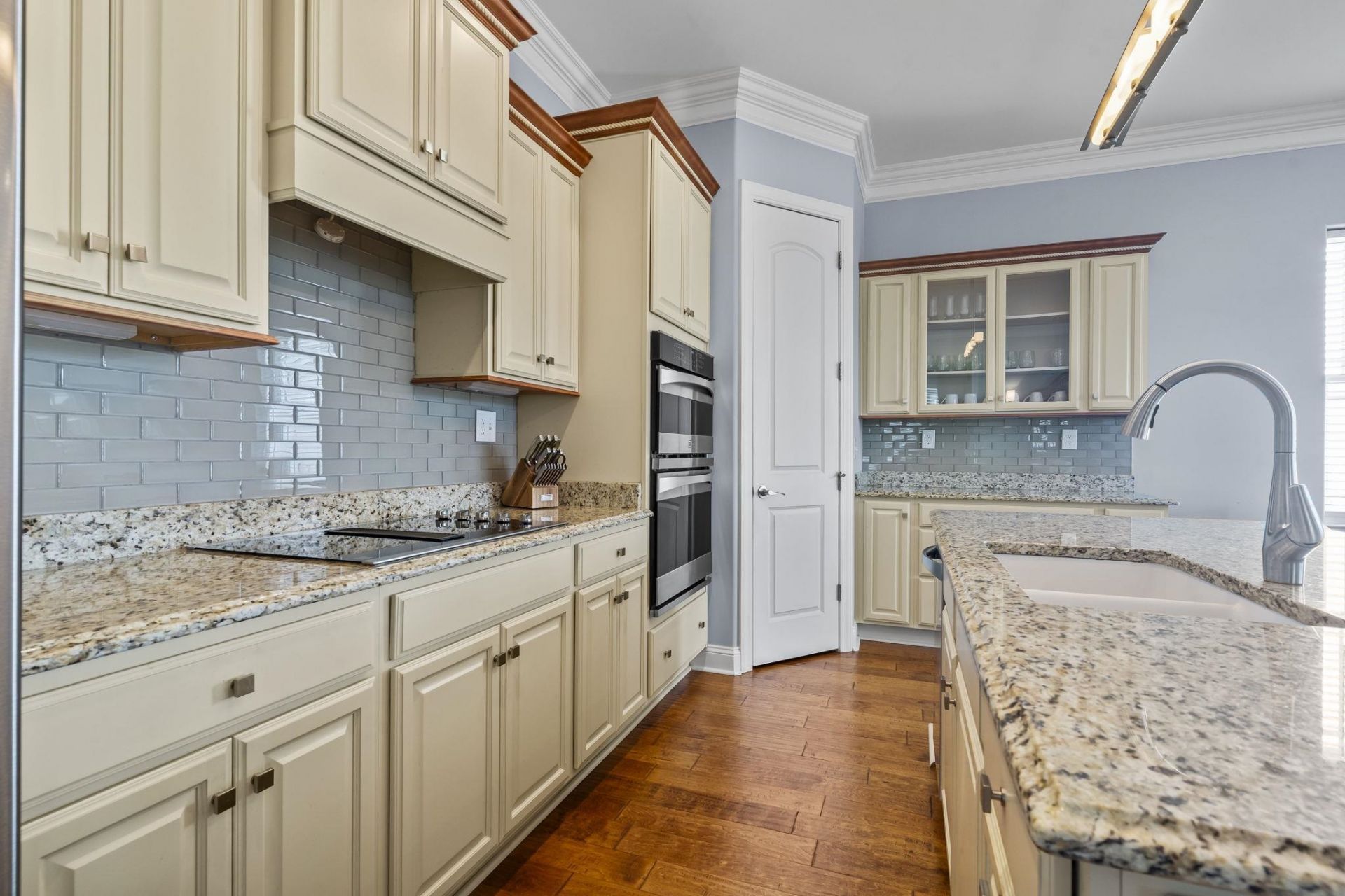 1308 Marina Bay Dr. Photo 45