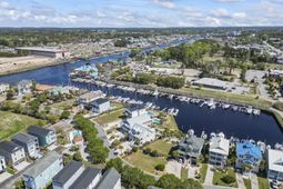 1308 Marina Bay Dr.  photo 4