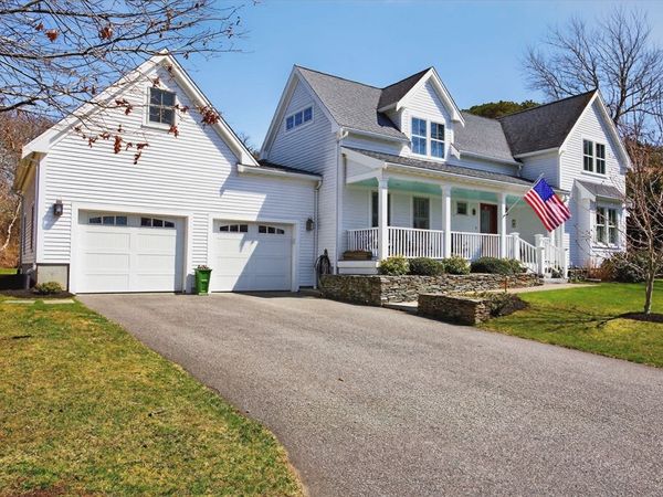70 Old Queen Anne Rd, Chatham, MA 02633
