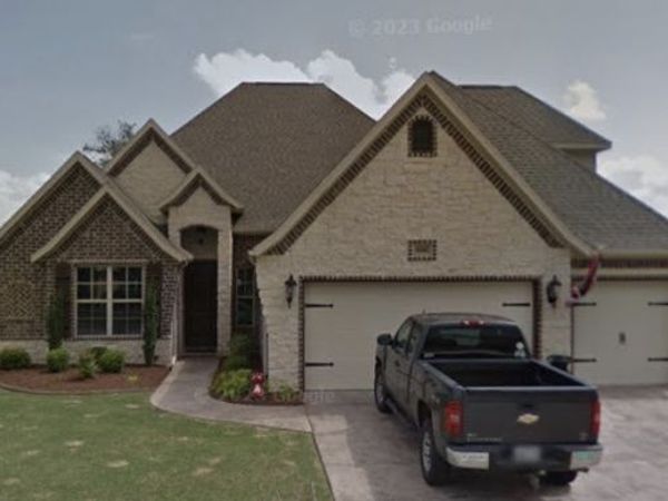 4506 Pat Lee Parkway , Rogers, AR 72758