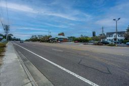 561 College Park Road  photo 4