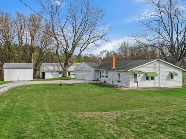 5079 Cincinnati Zanesville Road NE, Lancaster, OH 43130