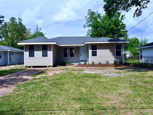 2143 WETTERMARK Street, Alexandria, LA 71301