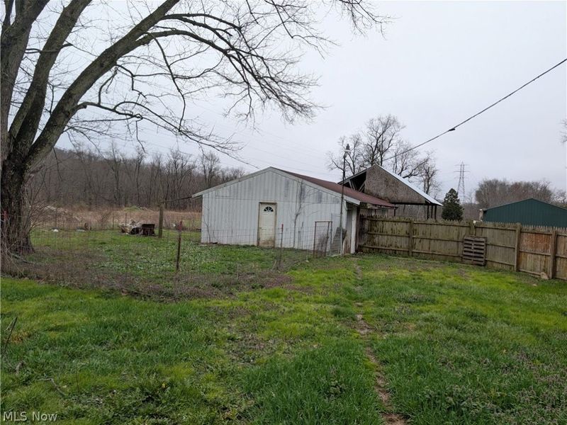 17594 Buzzard Road , Wellsville, OH 43968 Photo 11