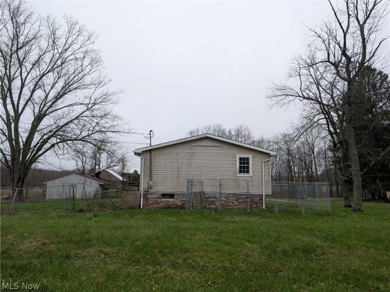 17594 Buzzard Road , Wellsville, OH 43968 Photo 3