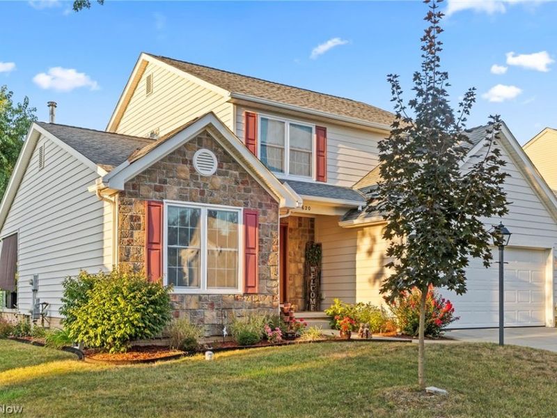 620 Brighton Street , Pickerington, OH 43147 Photo 2