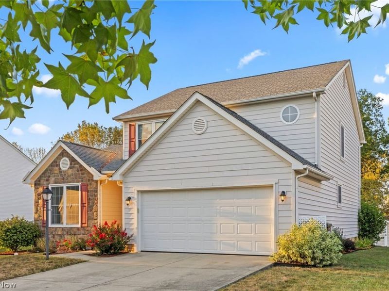 620 Brighton Street , Pickerington, OH 43147 Photo 3