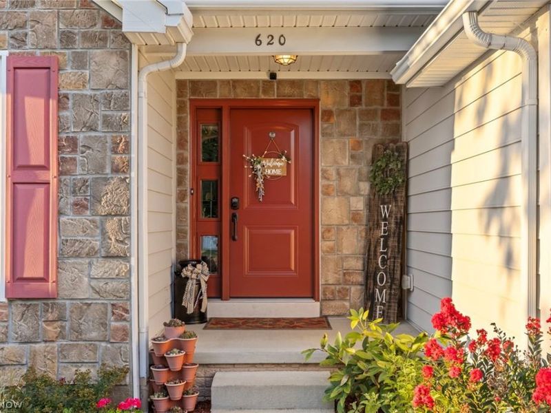 620 Brighton Street , Pickerington, OH 43147 Photo 4