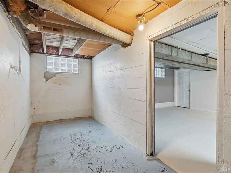 541 Watervliet Avenue, Dayton, OH 45420 Photo 35