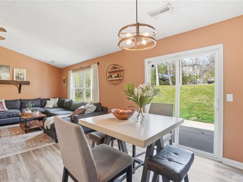 4381 Coach Light Trail, Dayton, OH 45424 Photo 11