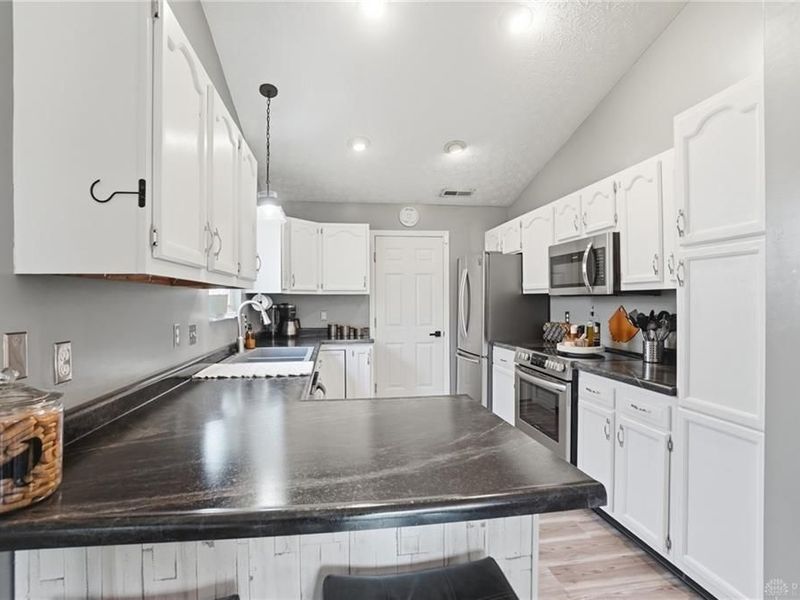 4381 Coach Light Trail, Dayton, OH 45424 Photo 13