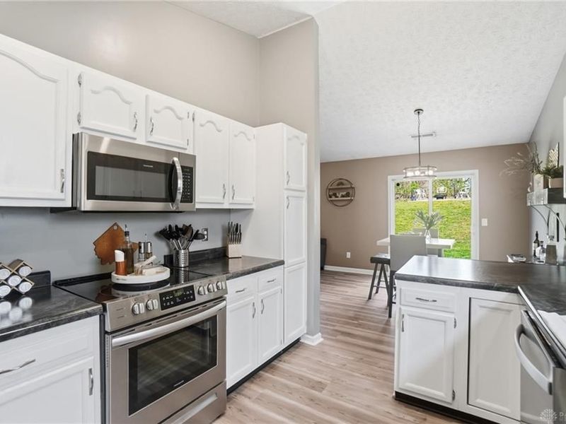 4381 Coach Light Trail, Dayton, OH 45424 Photo 18