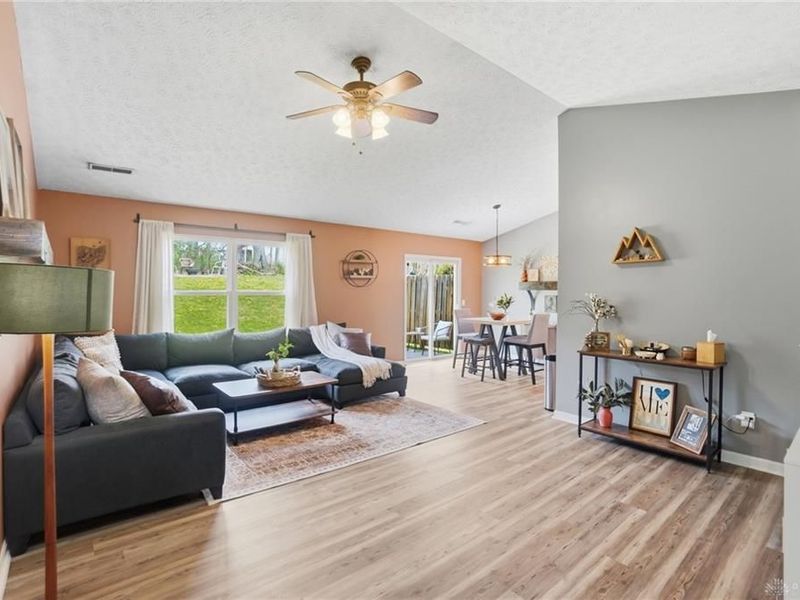 4381 Coach Light Trail, Dayton, OH 45424 Photo 6