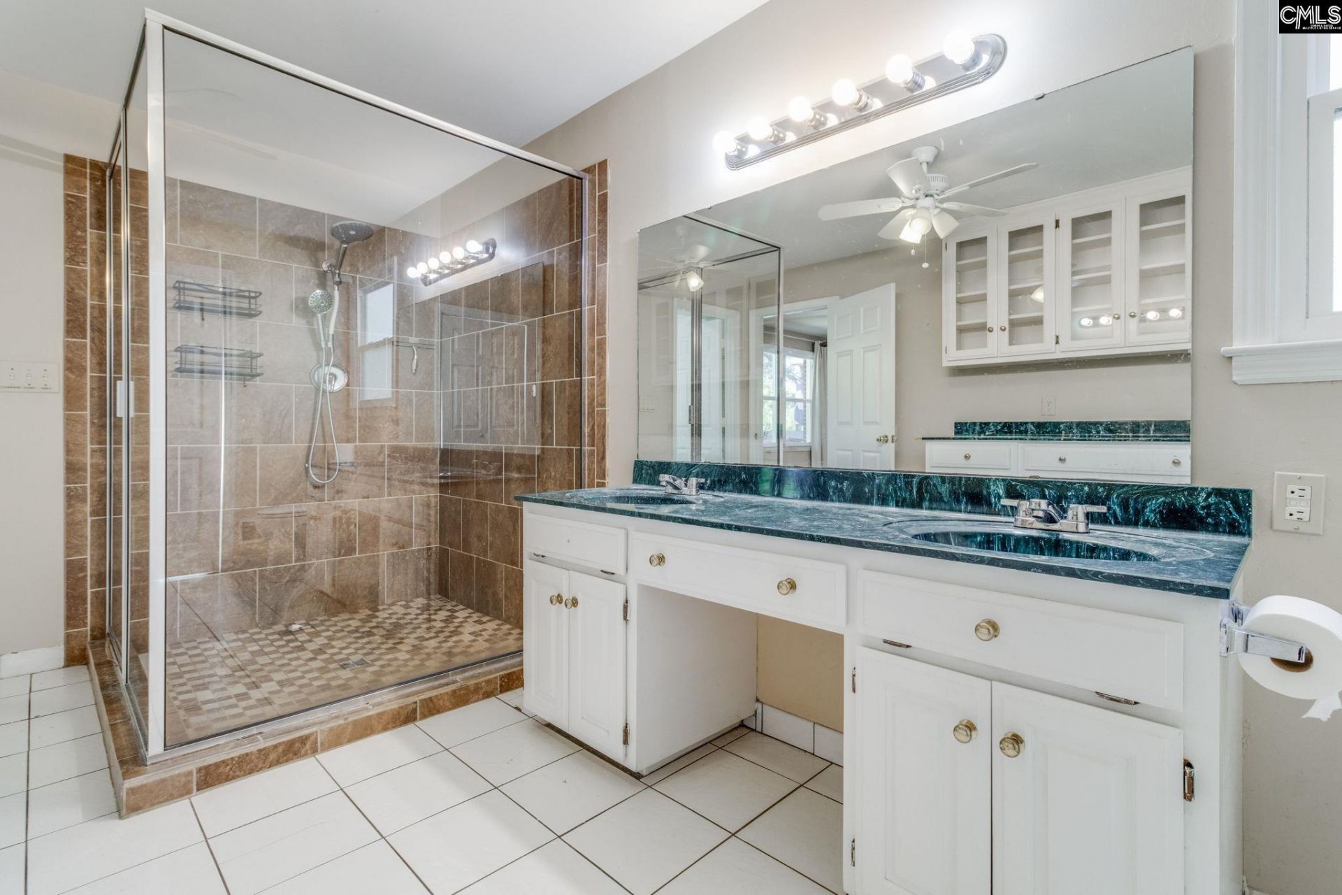 2201 Kennedy Street  Photo 11