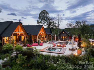 163 Annabelle Linn Drive, Fairview, NC 28730