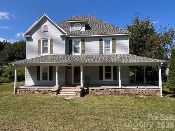 66 W Crawford Street , Old Fort, NC 28762
