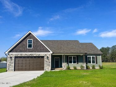 165 Bay Valley Road , Kenly, NC 27542