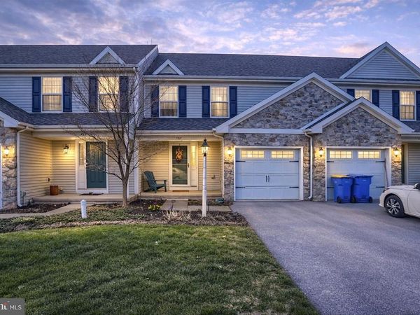 727 WINDING LANE, HARRISBURG, PA 17111