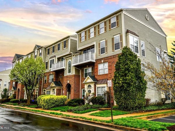 1809 KENWOOD AVENUE, Unit 301, ALEXANDRIA, VA 22302