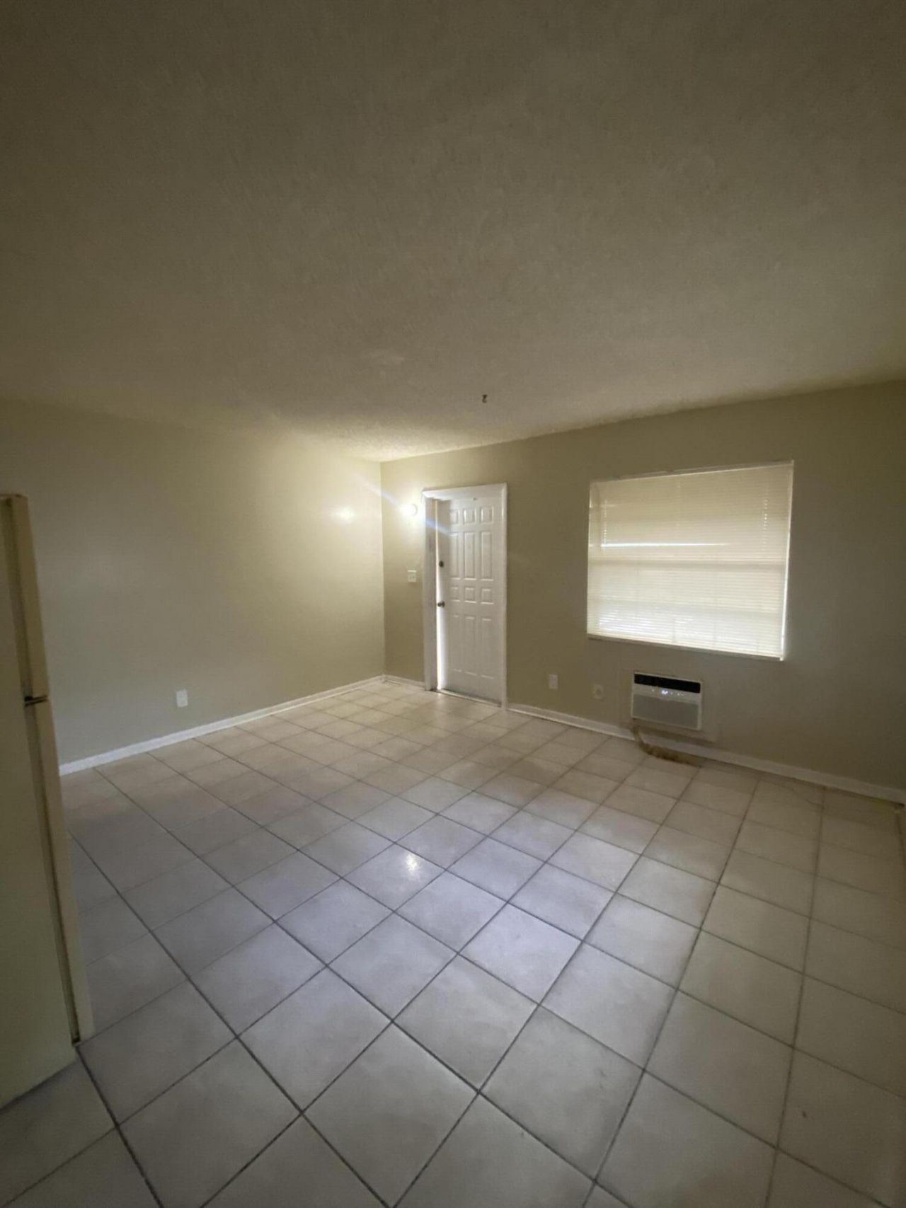 1405 NE 5th Terrace, Fort Lauderdale, FL 33304 Photo