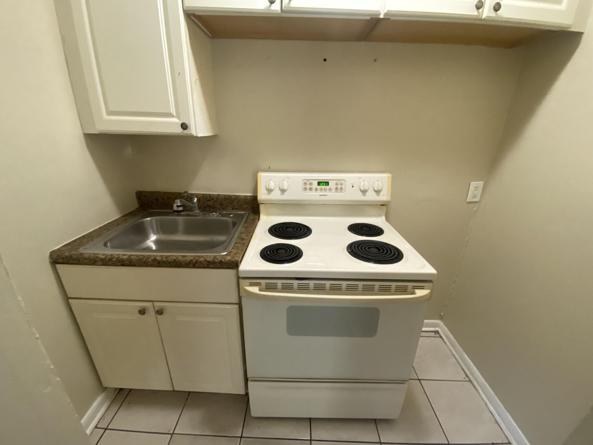 1405 NE 5th Terrace, Fort Lauderdale, FL 33304 Photo