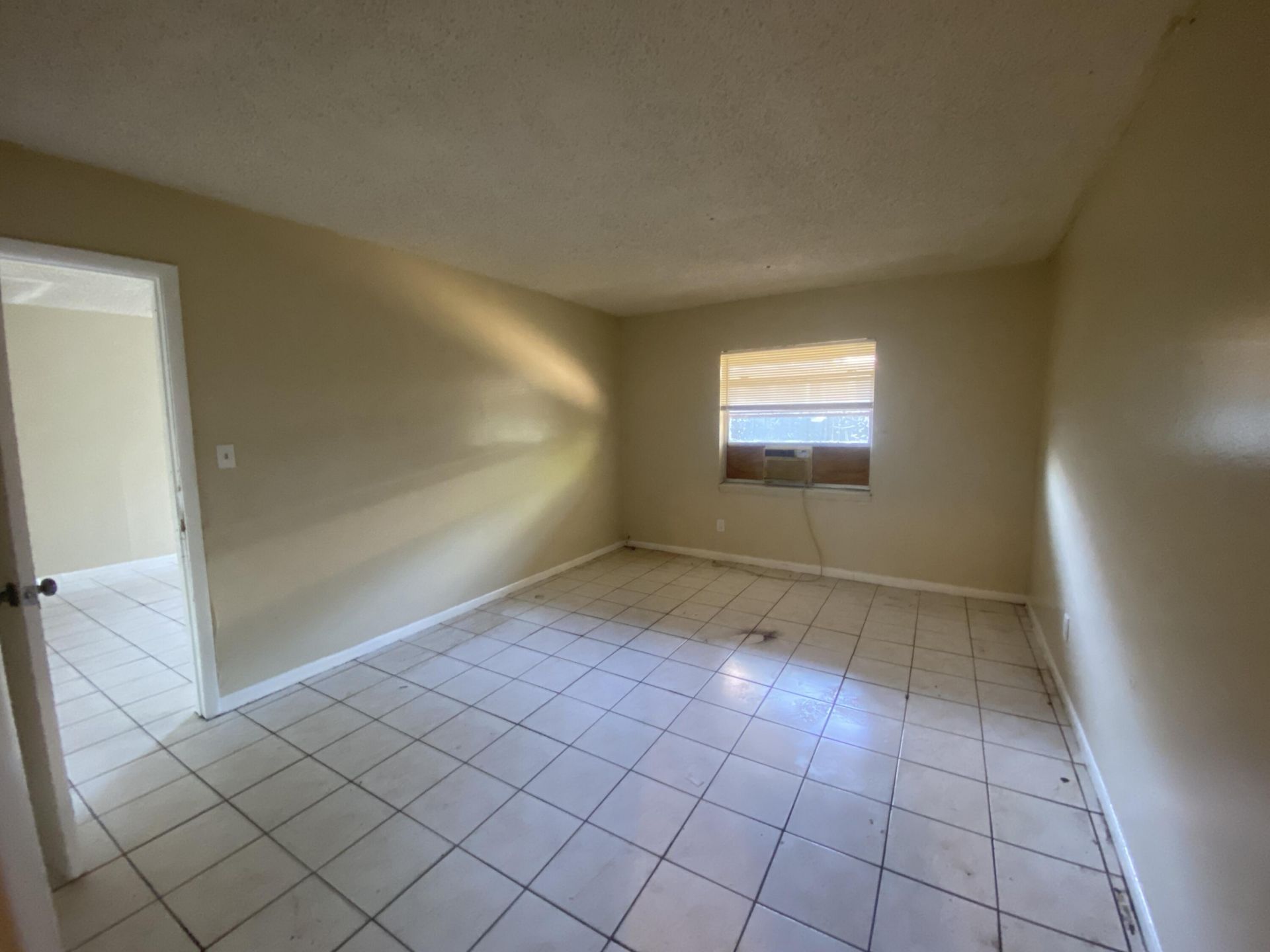 1405 NE 5th Terrace, Fort Lauderdale, FL 33304 Photo