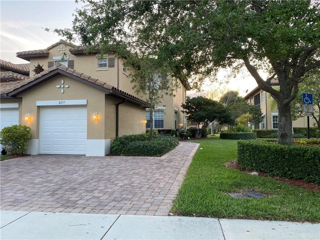 8277 NW 127th Lane, Parkland, FL 33076 Photo