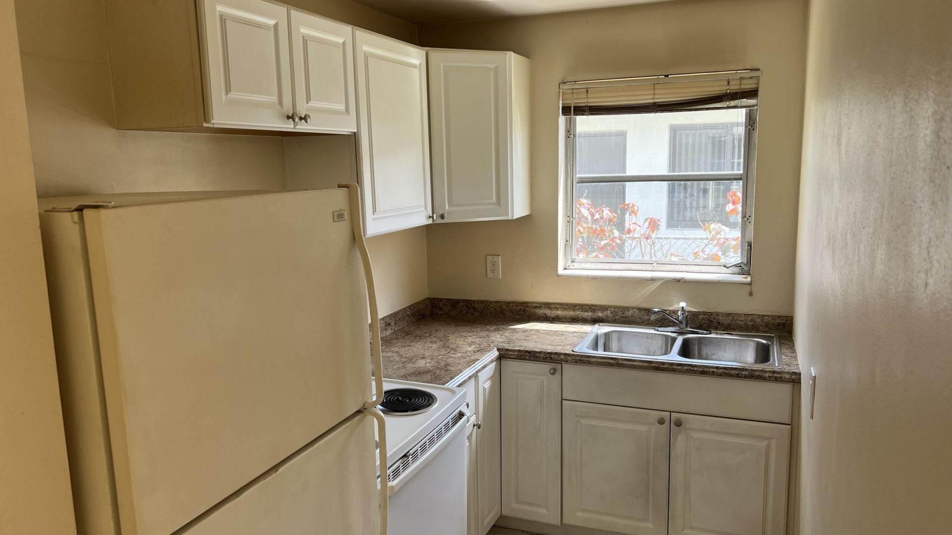 390 SW 27th Terrace, Unit 1-3, Fort Lauderdale, FL 33312 Photo