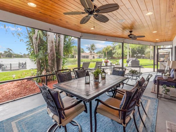 125 Parkwood Drive, Royal Palm Beach, FL 33411