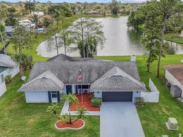 125 Parkwood Drive, Royal Palm Beach, FL 33411