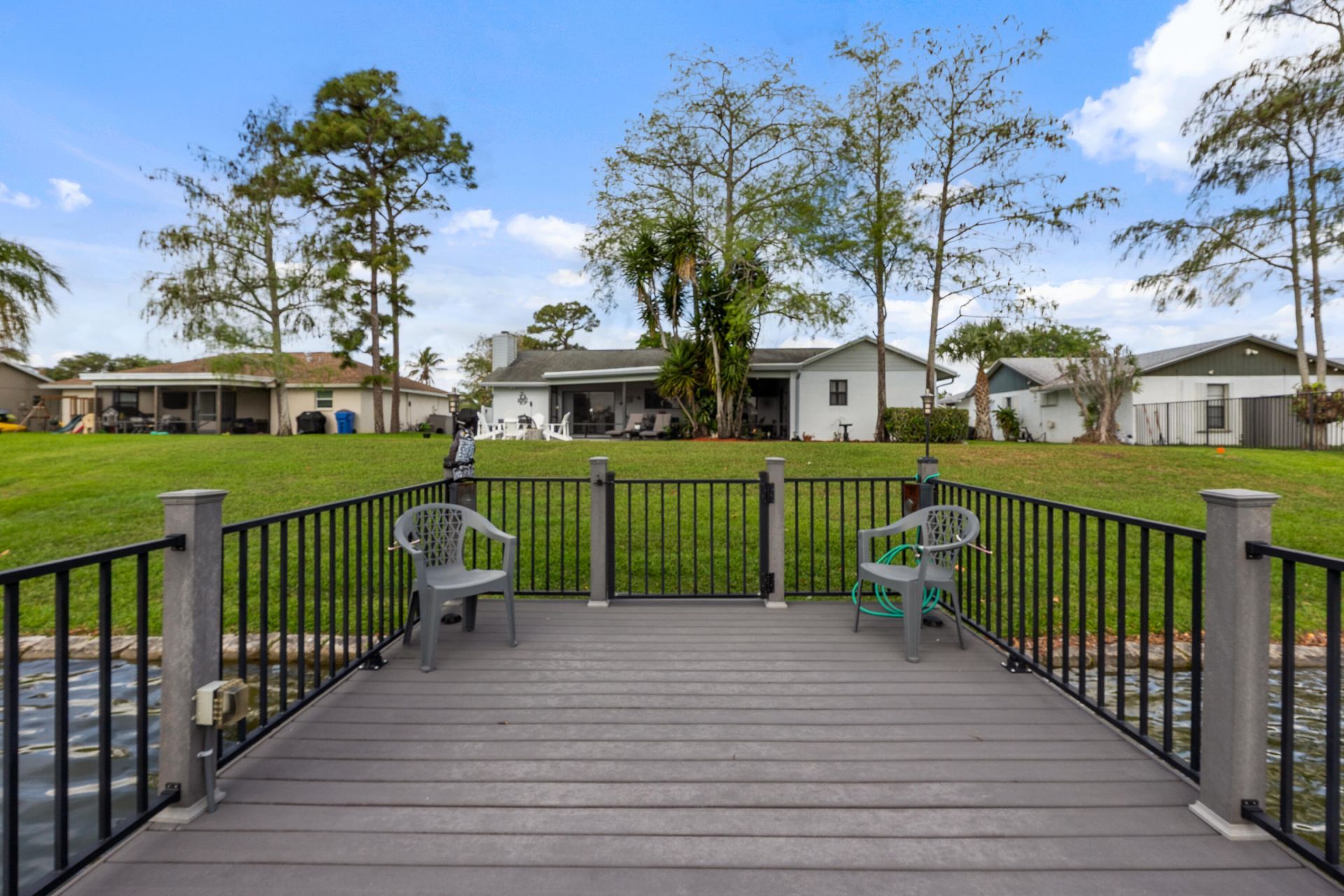 125 Parkwood Drive, Royal Palm Beach, FL 33411 Photo