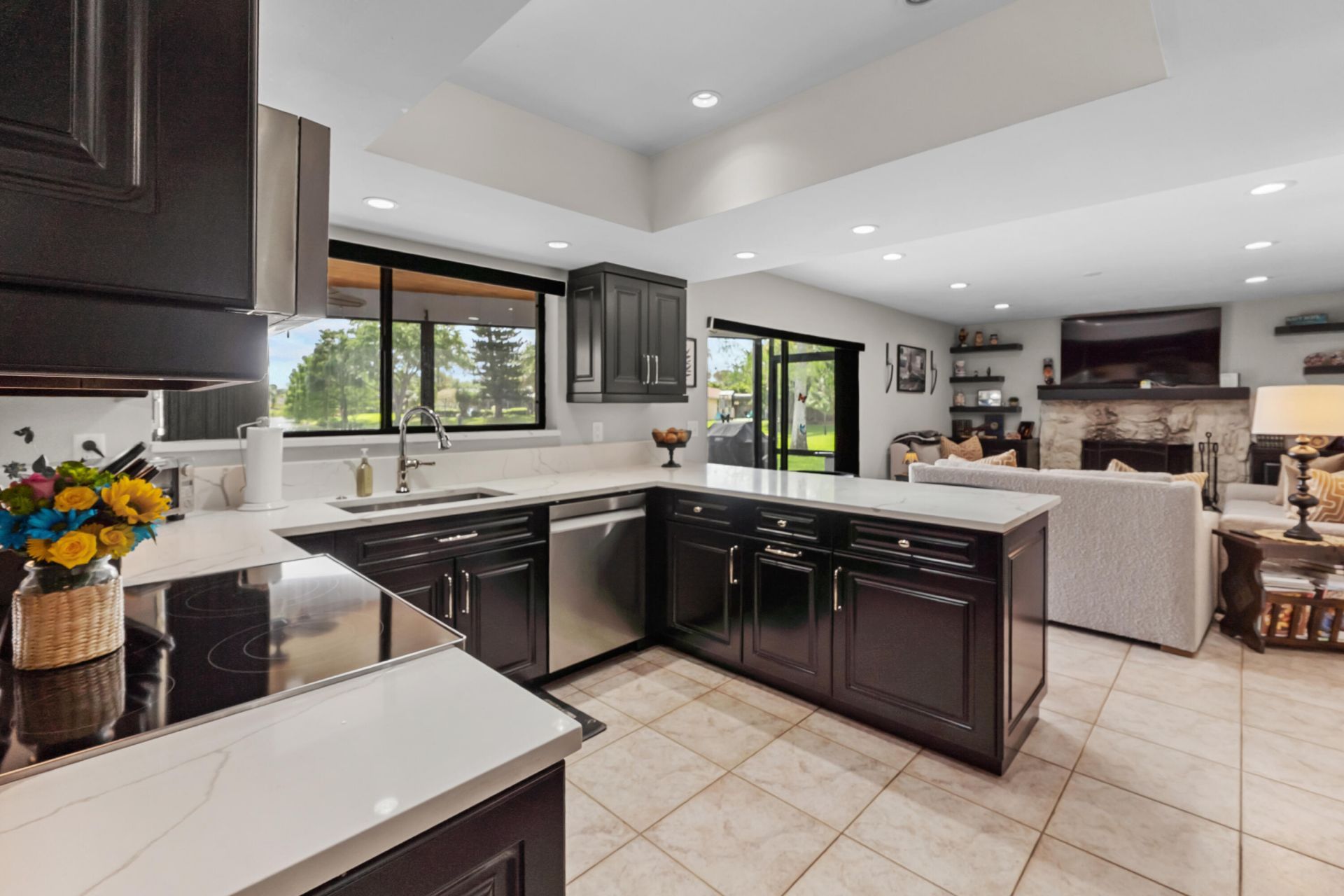 125 Parkwood Drive, Royal Palm Beach, FL 33411 Photo