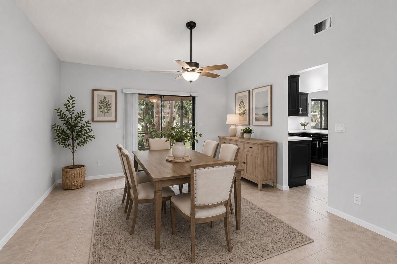 125 Parkwood Drive, Royal Palm Beach, FL 33411 Photo