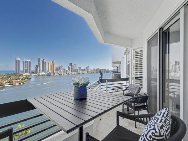 3600 Mystic Pointe Drive, Unit 1916, Aventura, FL 33180