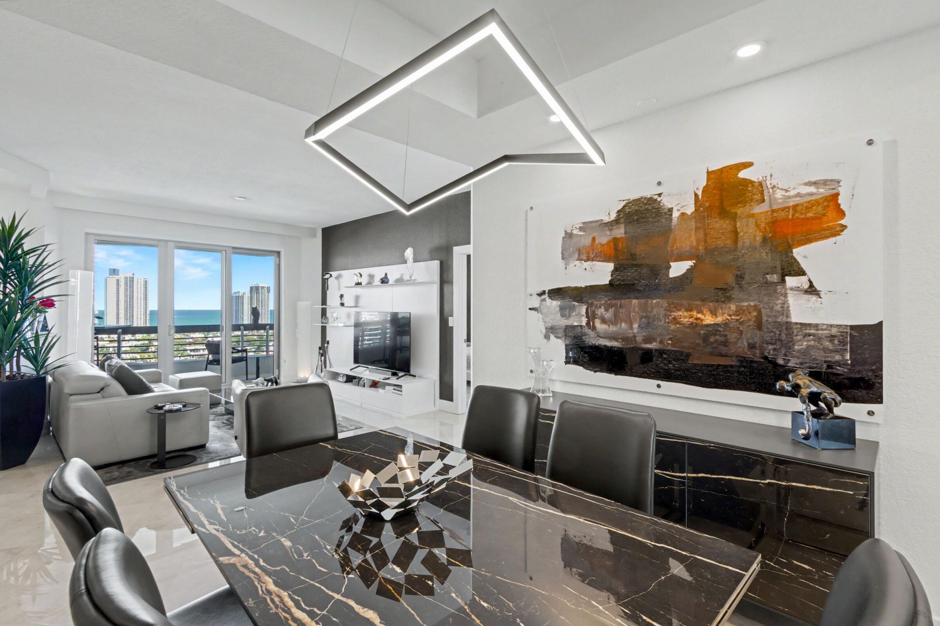 3600 Mystic Pointe Drive, Unit 1916, Aventura, FL 33180 Photo