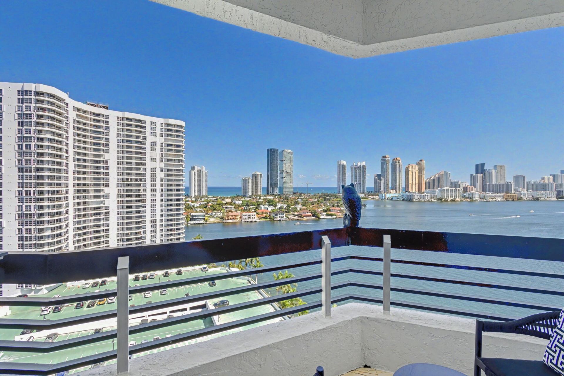 3600 Mystic Pointe Drive, Unit 1916, Aventura, FL 33180 Photo