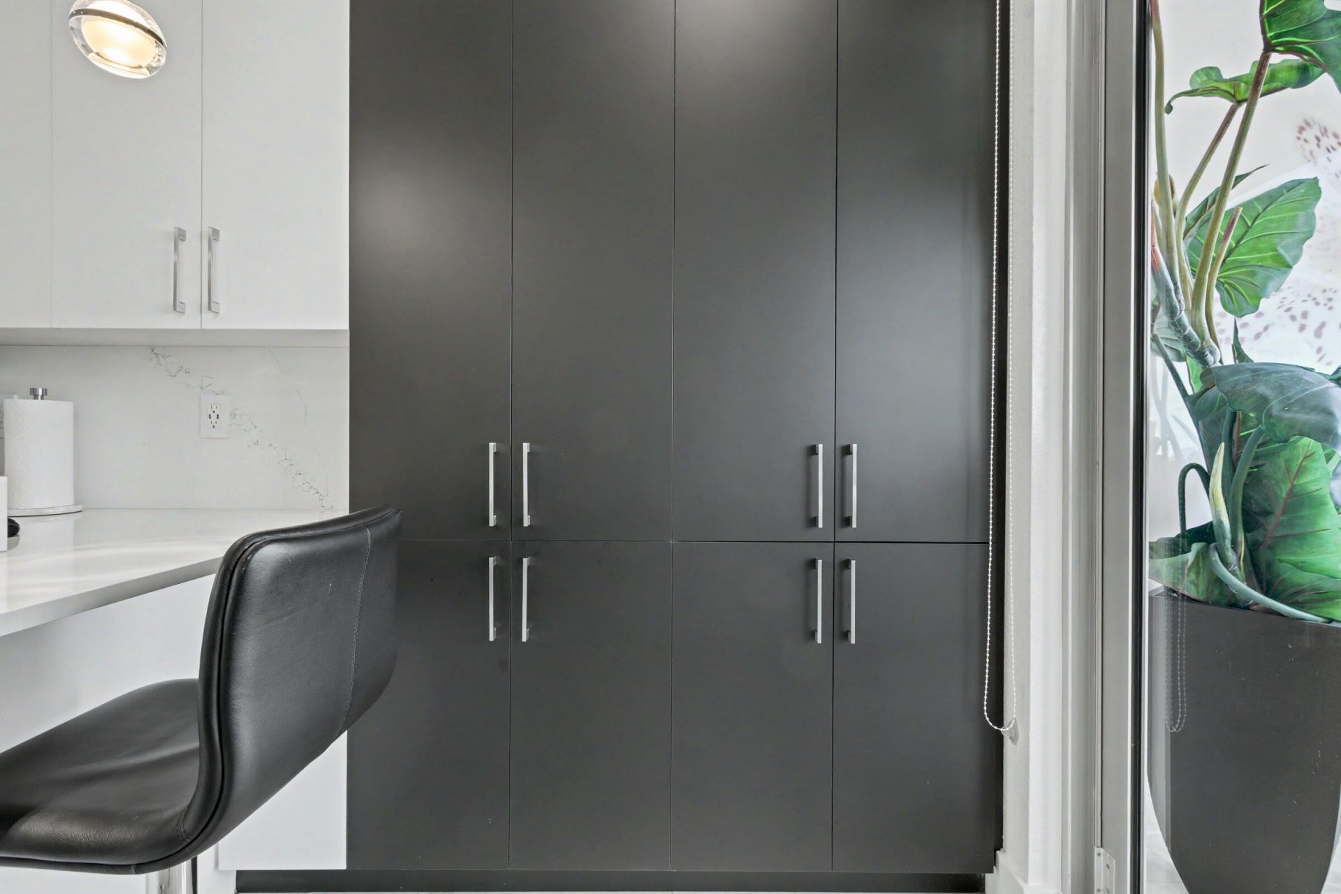 3600 Mystic Pointe Drive, Unit 1916, Aventura, FL 33180 Photo