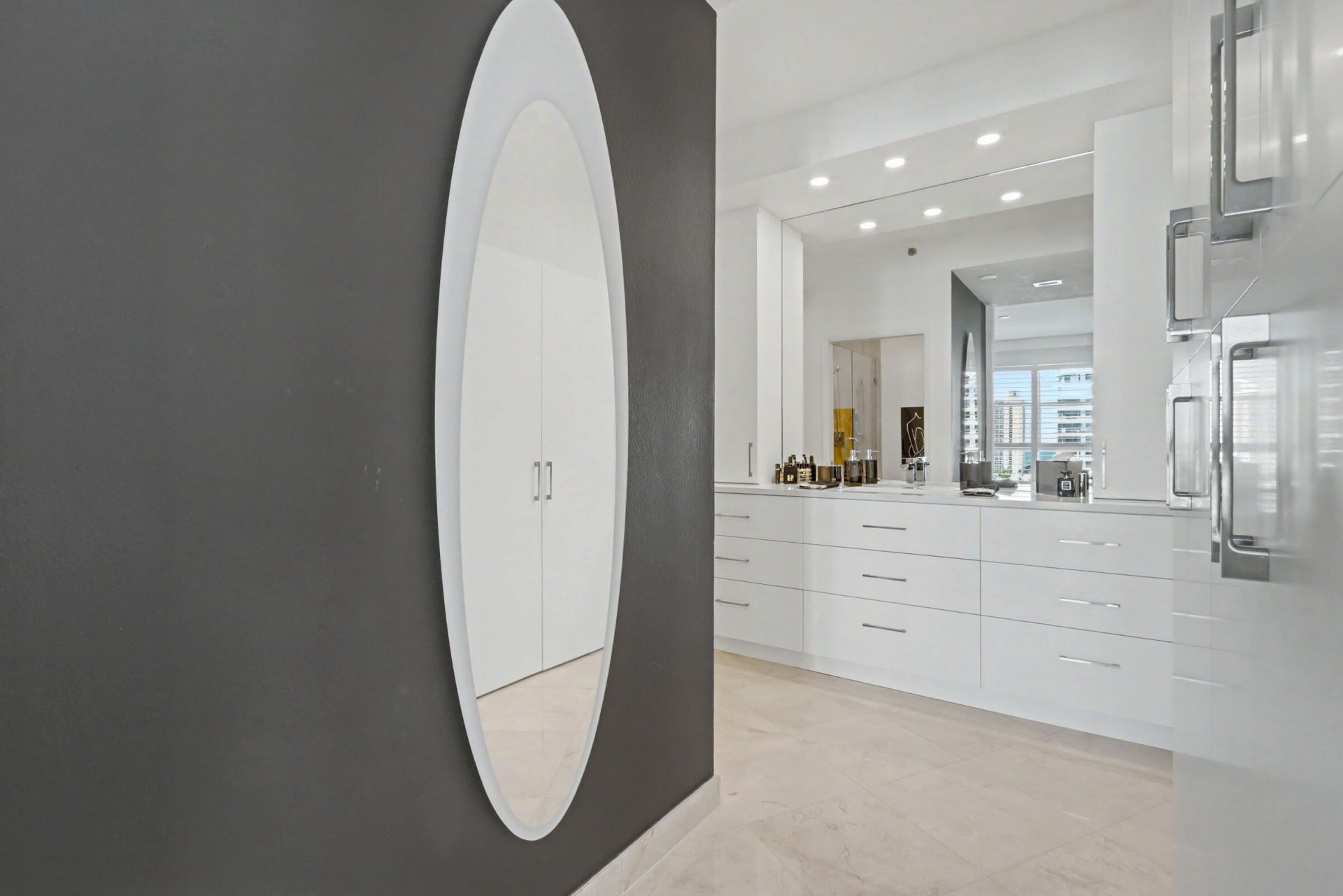 3600 Mystic Pointe Drive, Unit 1916, Aventura, FL 33180 Photo