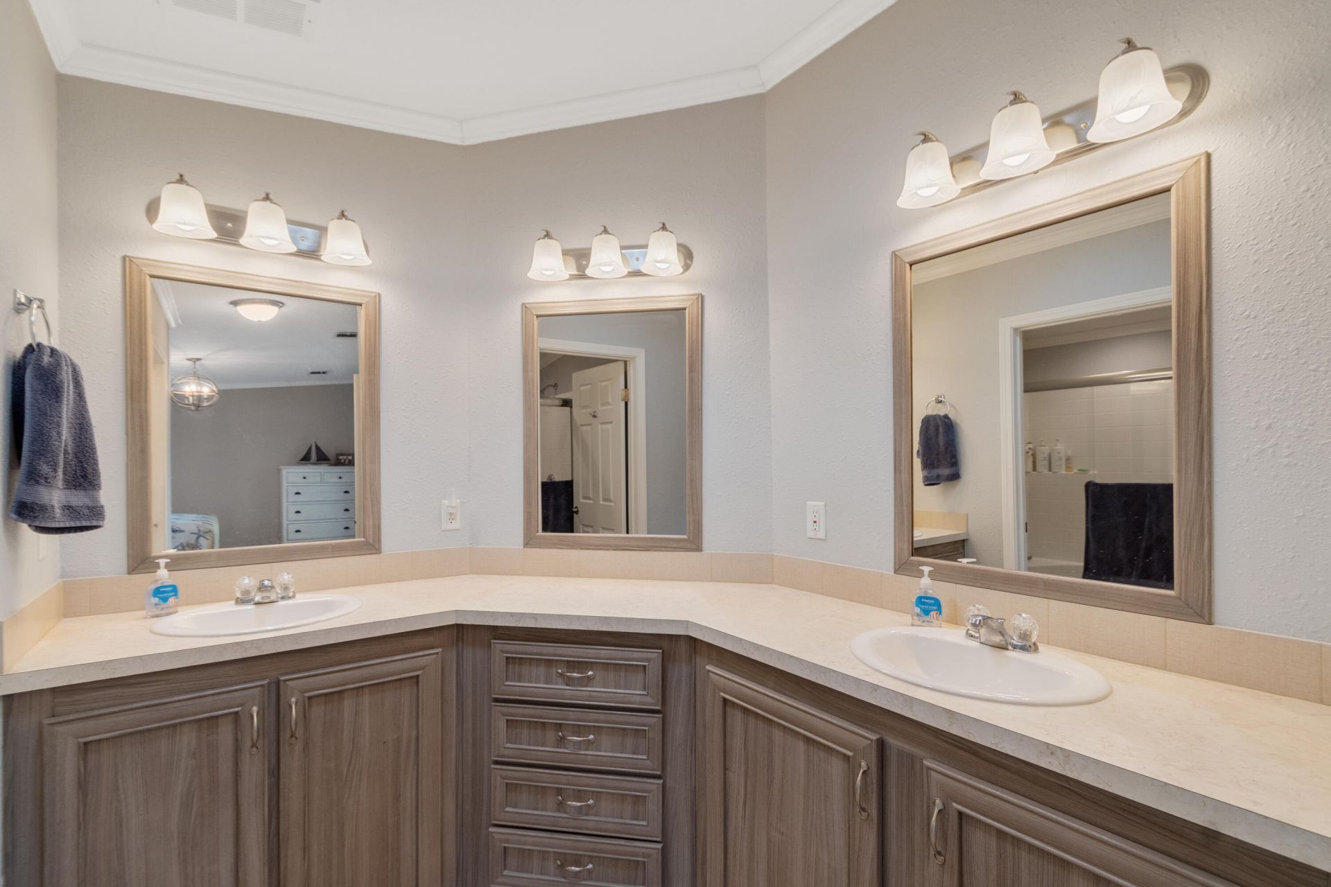 91 S Warner Drive, Jensen Beach, FL 34957 Photo