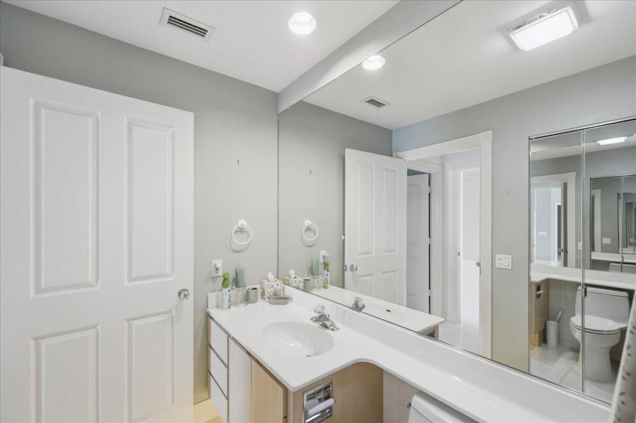 1253 NW Bentley Circle, Unit #a, Port Saint Lucie, FL 34986 Photo