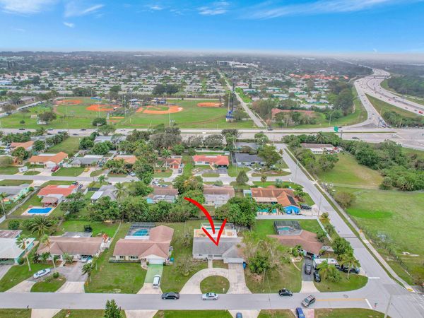 334 SW 13th Avenue, Boynton Beach, FL 33435
