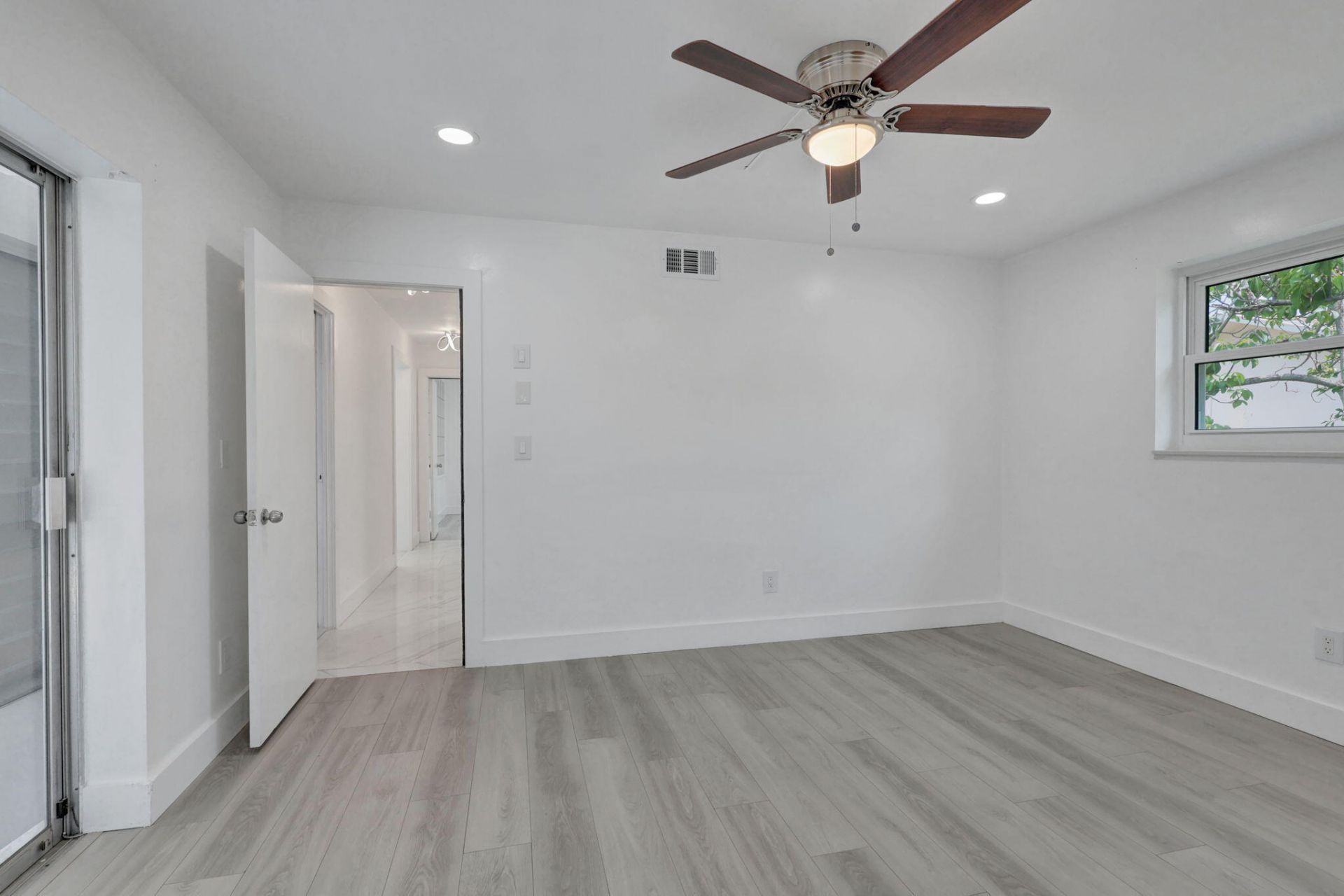 334 SW 13th Avenue, Boynton Beach, FL 33435 Photo