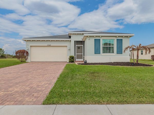 13145 NW Copper Creek Drive, Port St. Lucie, FL 34987