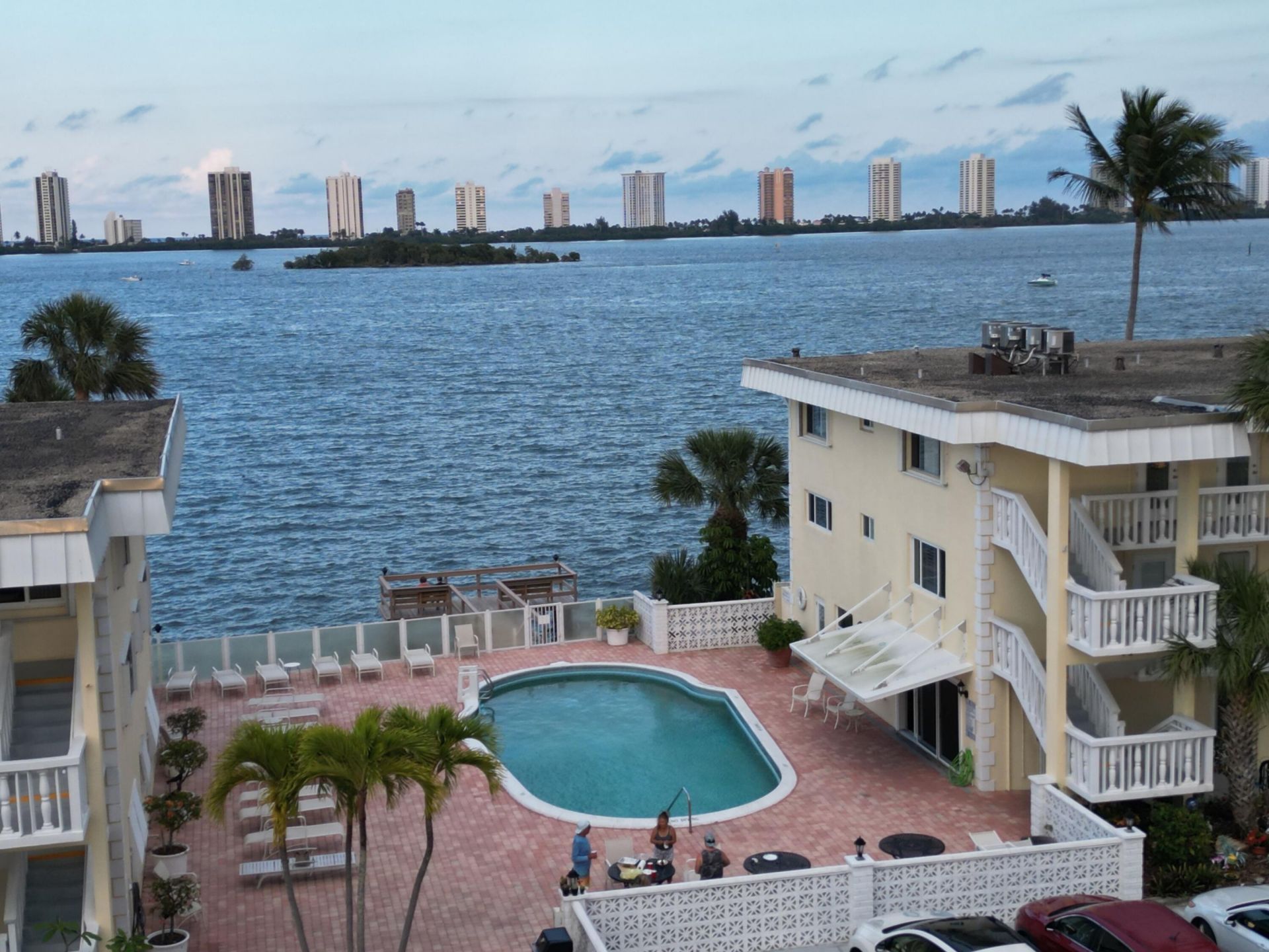 100 Doolen Court, Unit 313, North Palm Beach, FL 33408 Photo