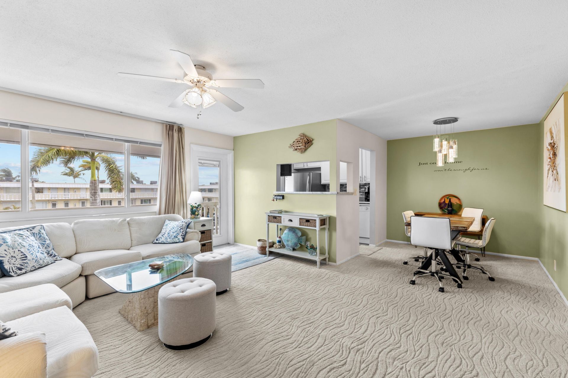 100 Doolen Court, Unit 313, North Palm Beach, FL 33408 Photo